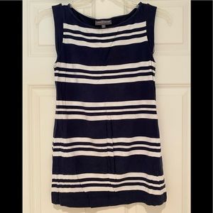 A Pea in the Pod short sleeve maternity top - M